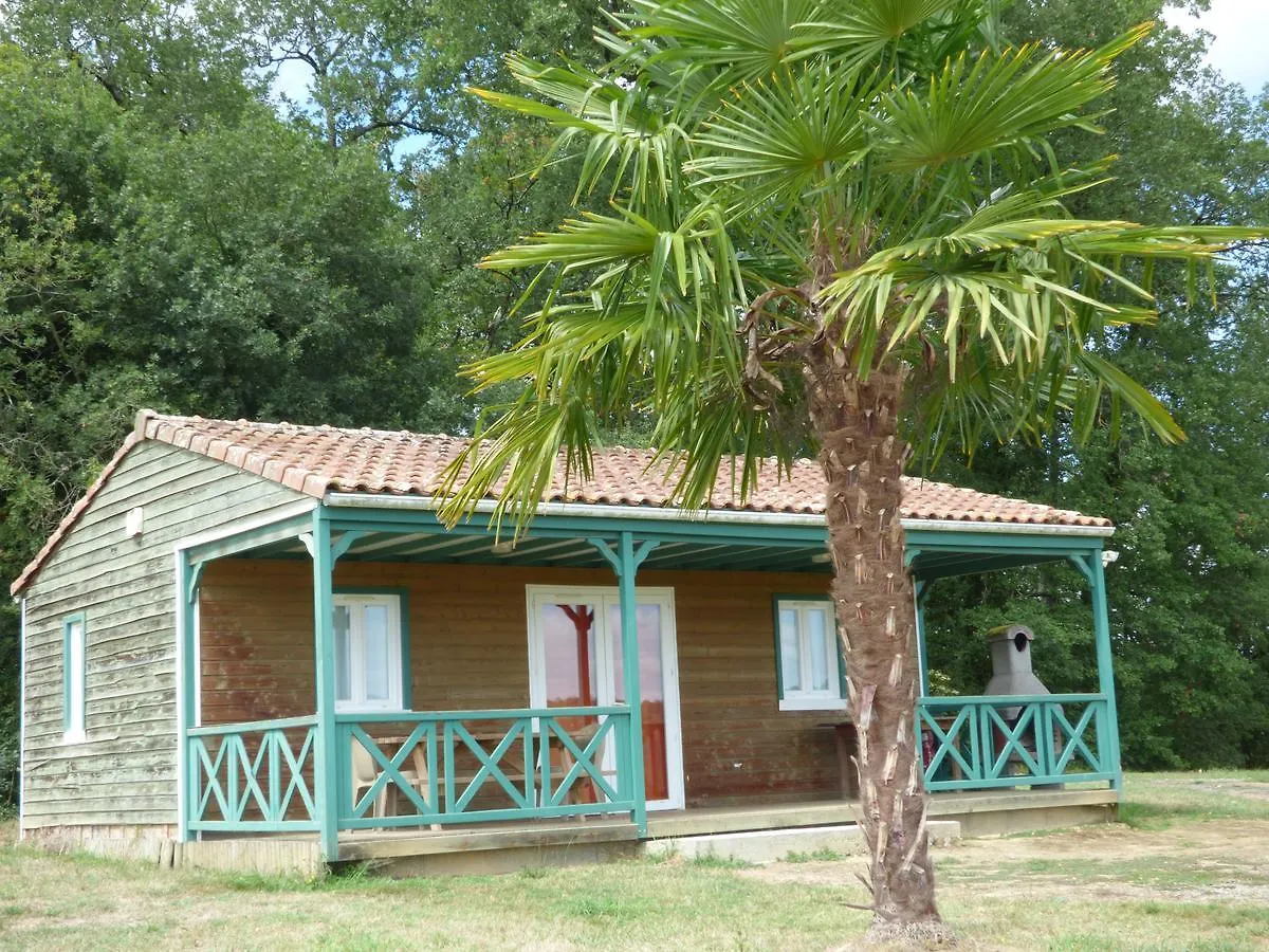Шале Отель Ferme De L'Aoueille Pouylebon