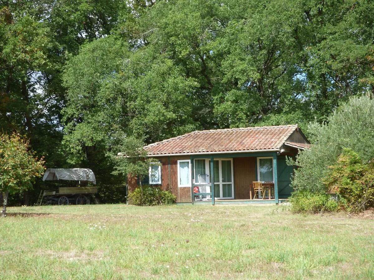 Отель Ferme De L'Aoueille Pouylebon